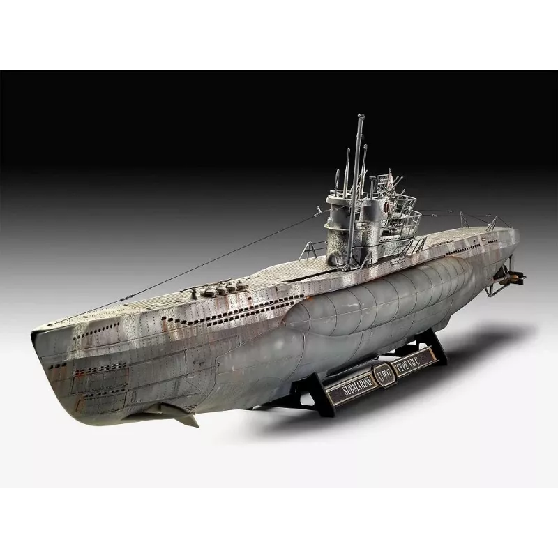 Maqueta de plástico REVELL Submarino alemán Tipo VII C/41 1:72