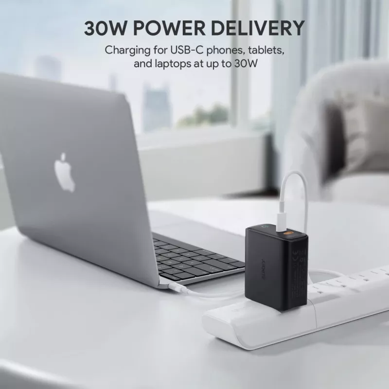 Cargador AUKEY PA-D2 para dispositivos móviles 36W negro uso en interiores