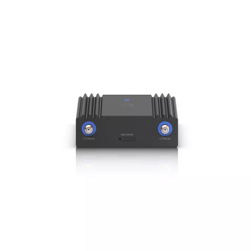 Router de red móvil Ubiquiti UMR-Ultra — 4G LTE, NanoSIM, Wi-Fi 2,4 GHz (802.11g), 2x RJ-45, 3 antenas SMA externas, 5–30 V DC
