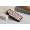 Funda protectora iKins para iPhone XS / iPhone X, estampado rombos, negra