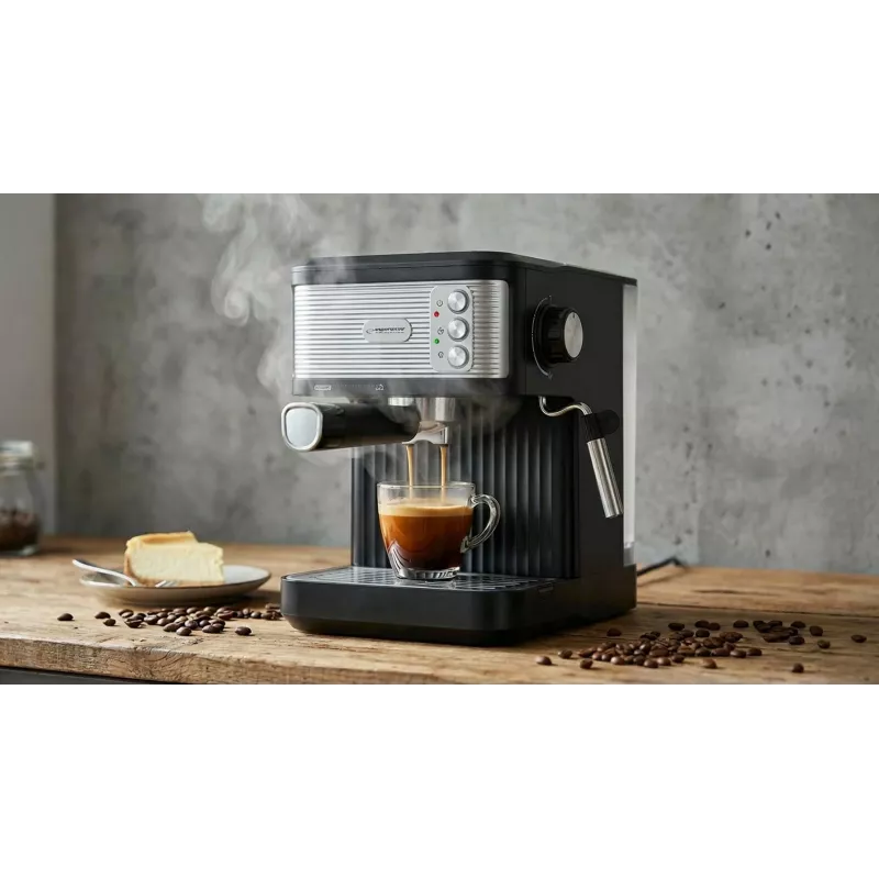 Cafetera espresso ESPERANZA EKC011 — depósito de agua de 1,8 L, 850 W, 20 bar, control táctil, espumador de leche