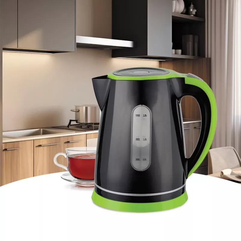 Hervidor de agua eléctrico Maestro MR-058-Negro — capacidad 1,8 L, potencia 2000 W