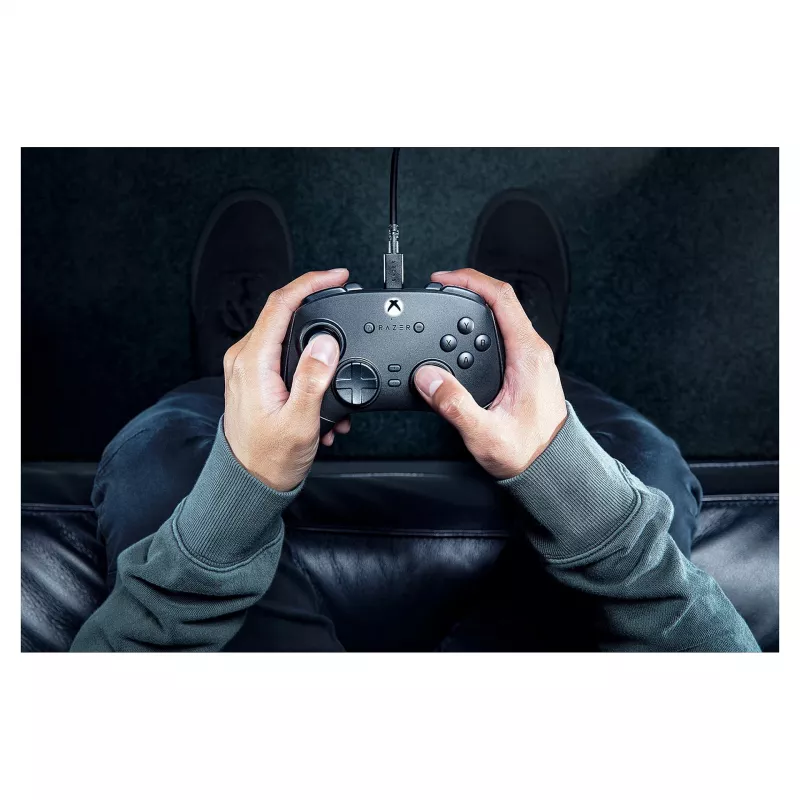 Razer Wolverine V3 - Tournament Edition - Mando - Con cable - para Microsoft Xbox Series X, Microsoft Xbox Series S, PC (RZ06-05210100-R3M1)