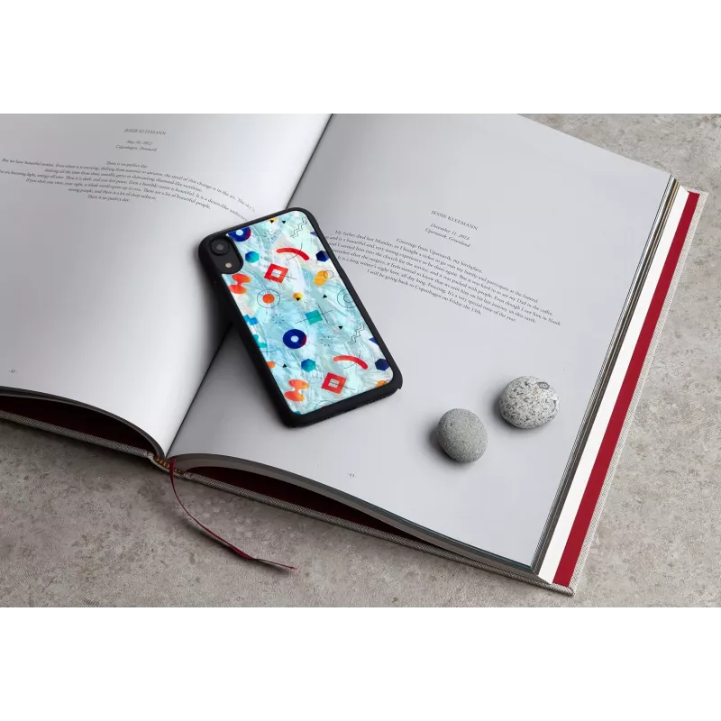 Funda protectora iKins para iPhone XR – diseño Poppin Rock negro