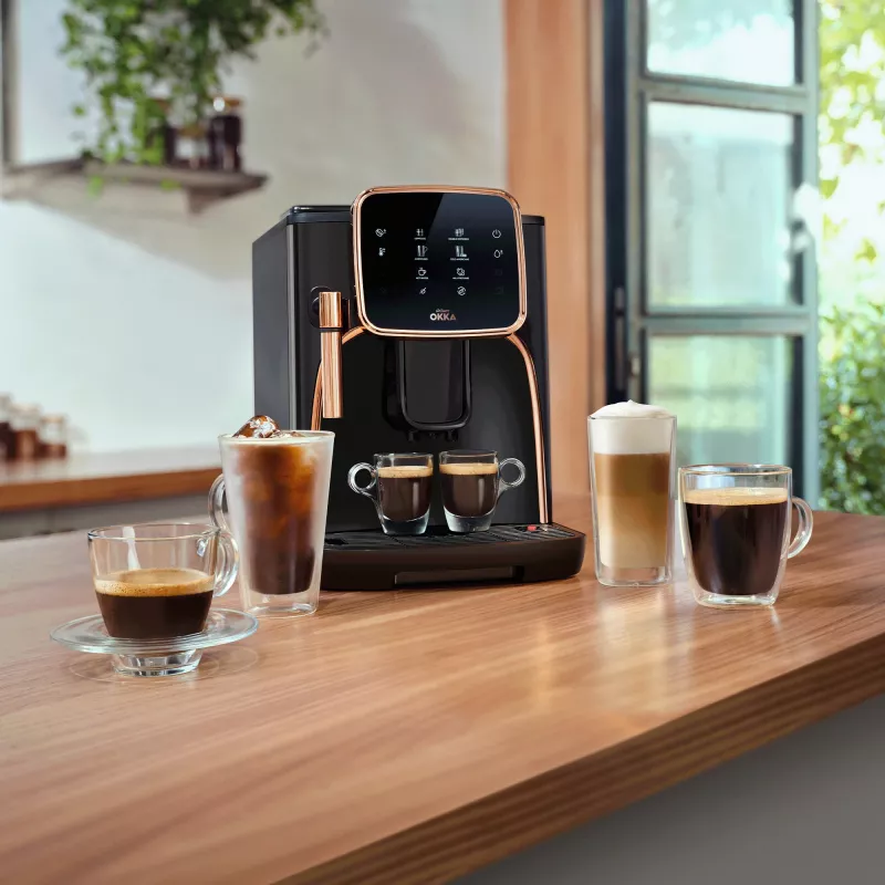 Okka Espresso Pro, superautomática negra/bronce, 1450 vatios
