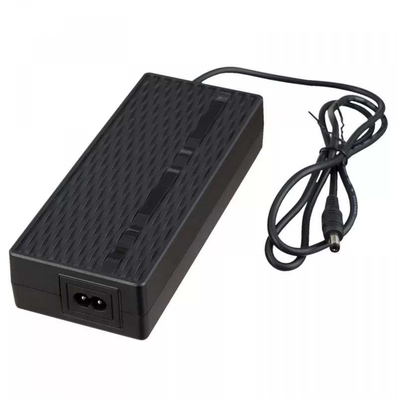 Akyga AK-EV-12 cargador para baterías de Li-Ion de 36 V (e-bike / scooter), 42 V / 2 A, 84 W, 5,5 x 2,1 mm