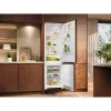 Frigorífico-congelador empotrable Electrolux ENS3SE18S – acero inoxidable, congelador arriba, puerta reversible, clase de eficiencia energética E