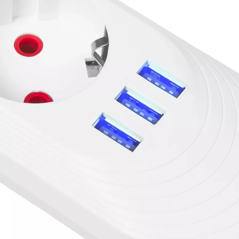 Regleta MACLEAN MCE395 W — 5 tomas de corriente, 3×USB A, 110–240 V AC, 2,1 A USB, máx. 2500 W, blanca, cable de 1,5 m