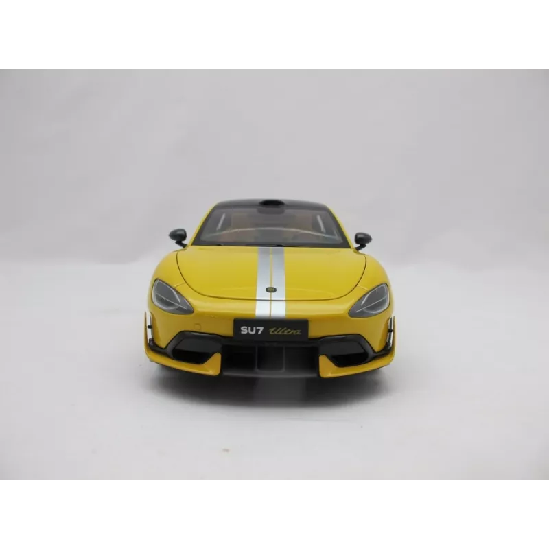 Modelo de coche clásico Xiaomi BHR08KQGL premontado a escala 1:18 — 284×110×82,5 mm