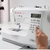 Máquina de coser SINGER CE677