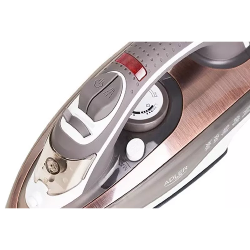 Adler AD 5030 plancha de vapor, 3000 W, suela de cerámica, depósito de agua de 0,31 l, vapor continuo de 20 g/min, vapor vertical, antical, marrón