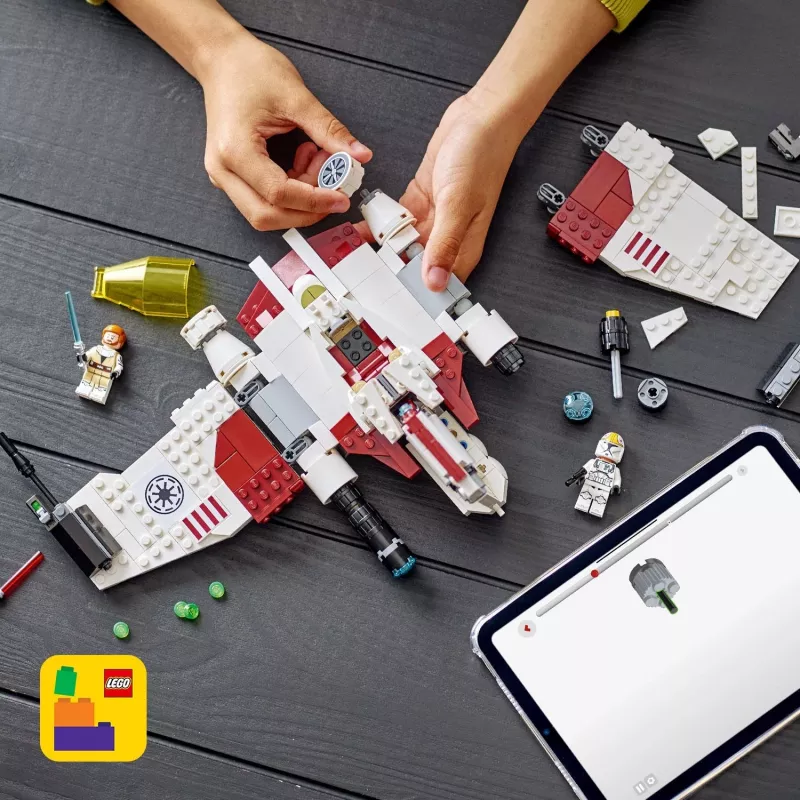 LEGO Star Wars V-19 Torrent Fighter 75432 set de construcción — 567 piezas, 3 minifiguras, modelo de exposición y juego