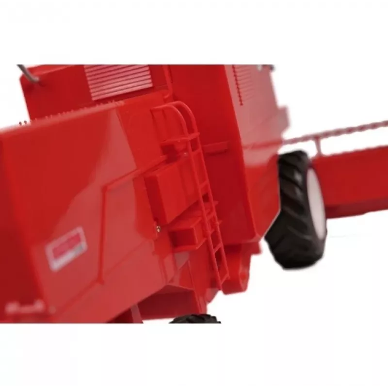 Cosechadora radiocontrol ATA DO-E699 escala 1:16 modelo, Bison R/C