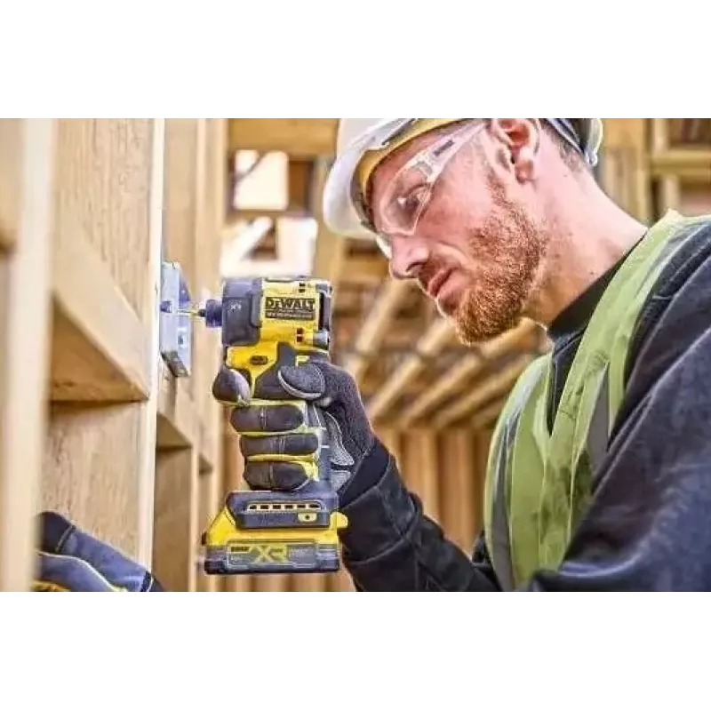 Atornillador a batería DeWalt DCF870N-XJ, sin escobillas 18 V Li-Ion, par de 56 N·m, porta puntas hexagonal de 1/4 inch, empuñadura de pistola