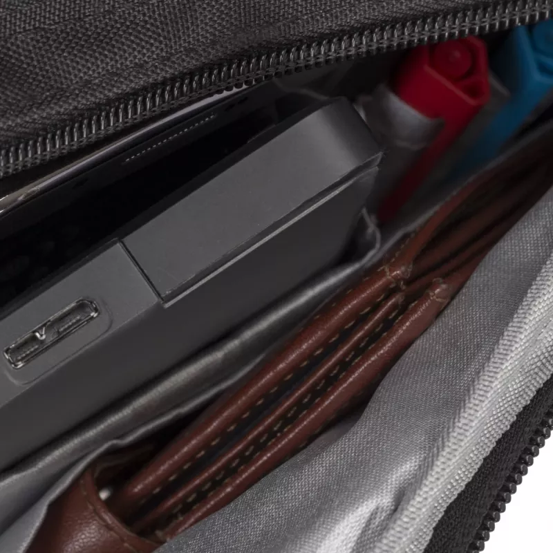 Funda para portátil Tiergarten 16/8530 Negra Rivacase