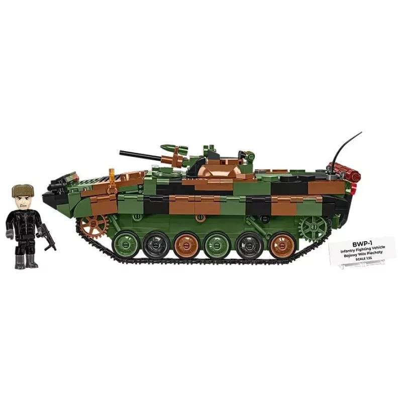 Set de bloques Cobi Armed Forces BWP-1 2630 — set modelo del vehículo de combate de infantería anfibio polaco-ucraniano