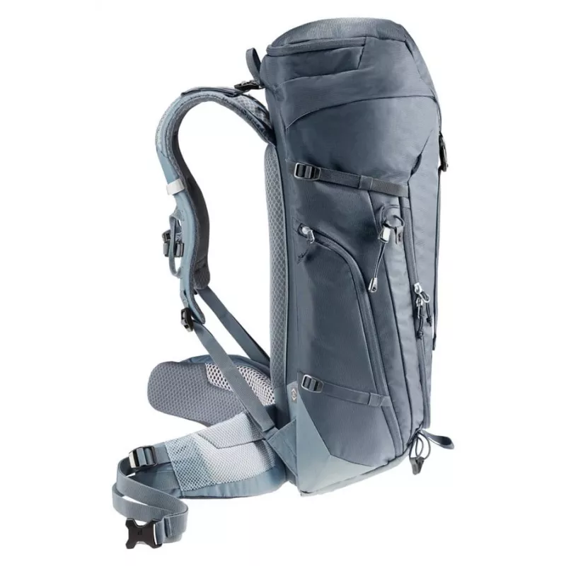 Mochila DEUTER Trail 32 EL negro-shale — capacidad 32 L, sistema de espalda ergonómico