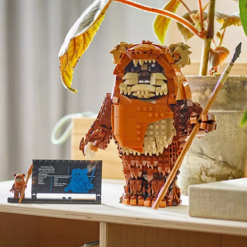 Set LEGO Star Wars Construct Wicket the Ewok 75430 — 1010 piezas, modelo de 230 mm, edad 12+