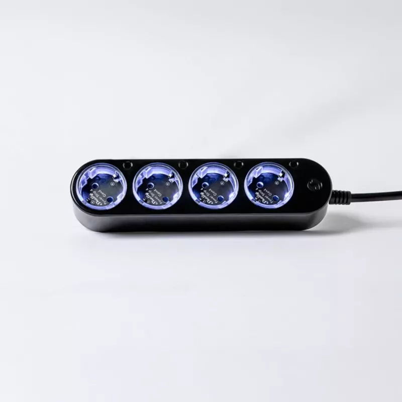 Regleta de enchufes Shelly Plug & Play PS4 Gen4 — 4 enchufes, 12 A por enchufe