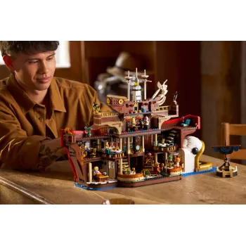 LEGO ONE PIECE 75640 El restaurante flotante Baratie