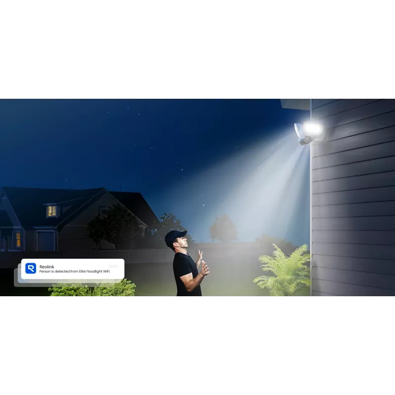 Cámara con reflector exterior Reolink Floodlight Series F751W – 8 MP, Objetivo F2.8mm/F1.6, IP66, Micro SD hasta 512 GB