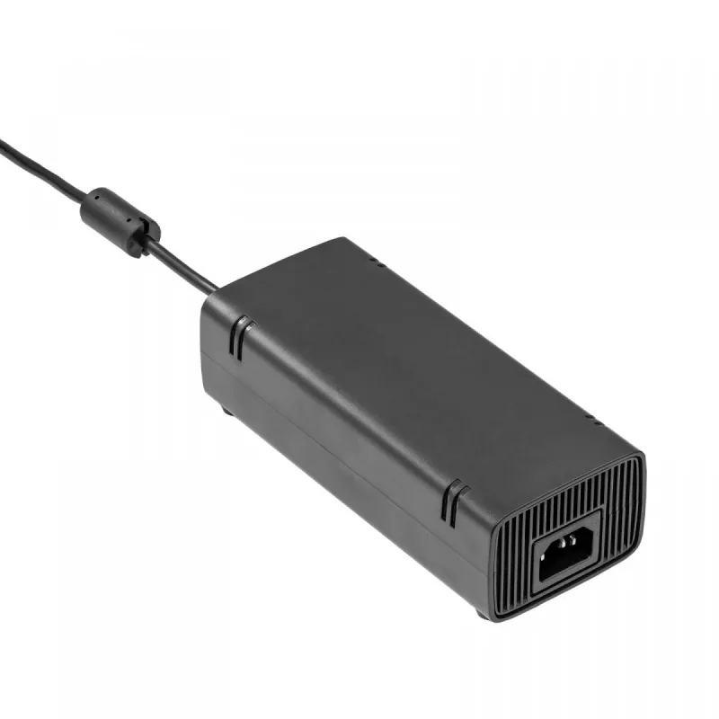 Fuente de alimentación Akyga AK-PD-13 para Xbox 360 Slim, 12 V / 10,83 A + 5 V / 1 A, 135 W