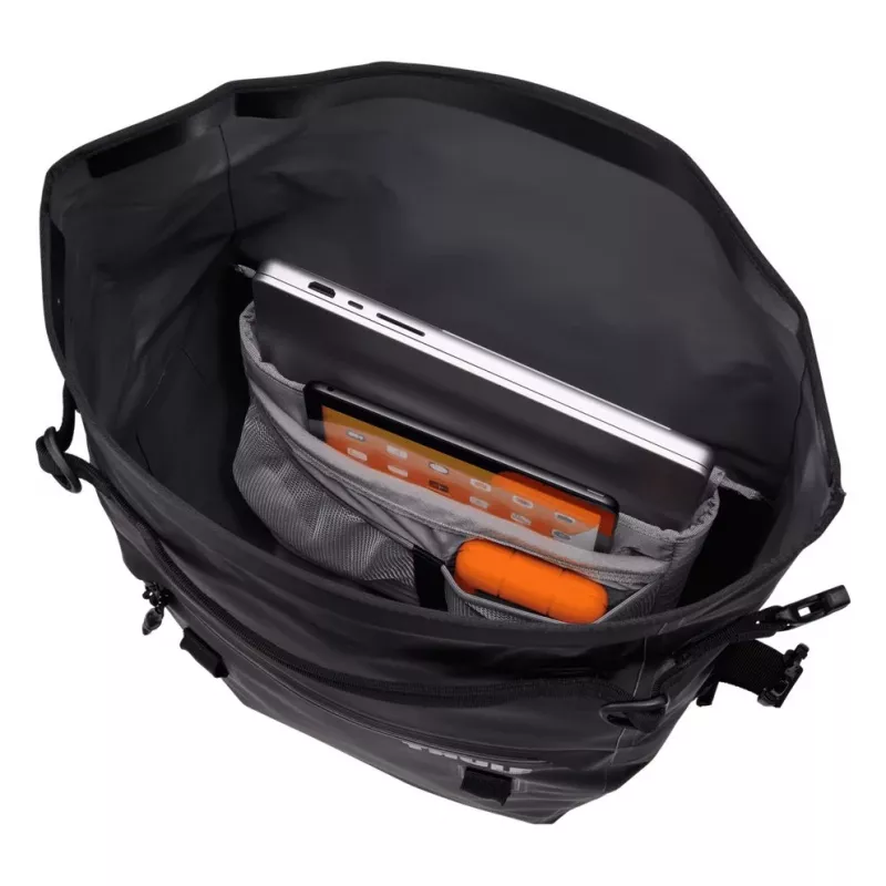 Thule 5406 Shield Alforja commuter 22L negra
