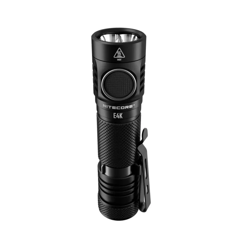 Linterna Explorer SERIES/4400 lúmenes E4K Nitecore