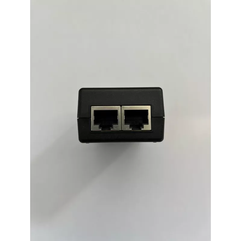 Inyector PoE Gigabit Cambium Networks N000900L001D, 30 V, 15 W, con cable de alimentación UE, negro