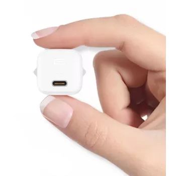 AUKEY PA-B1 Universal blanco AC Interior