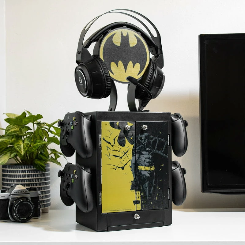 Numskull Games Official Batman Gaming Locker, soporte para discos de juegos, Xbox, negro, con cable, 1 ud(s).