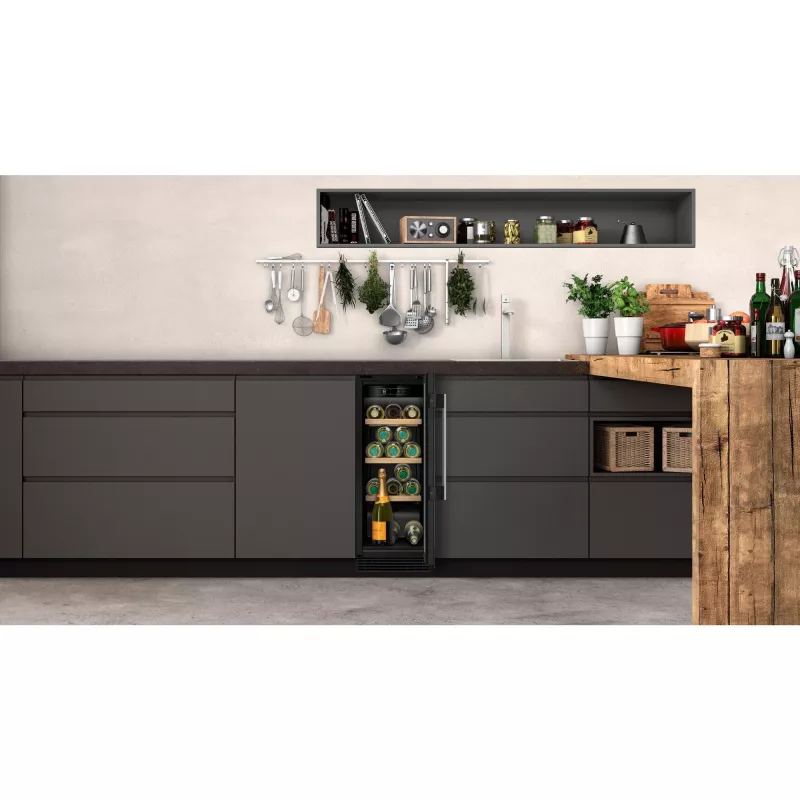 Neff KU9202HF0 vinoteca integrable negra 21 botellas