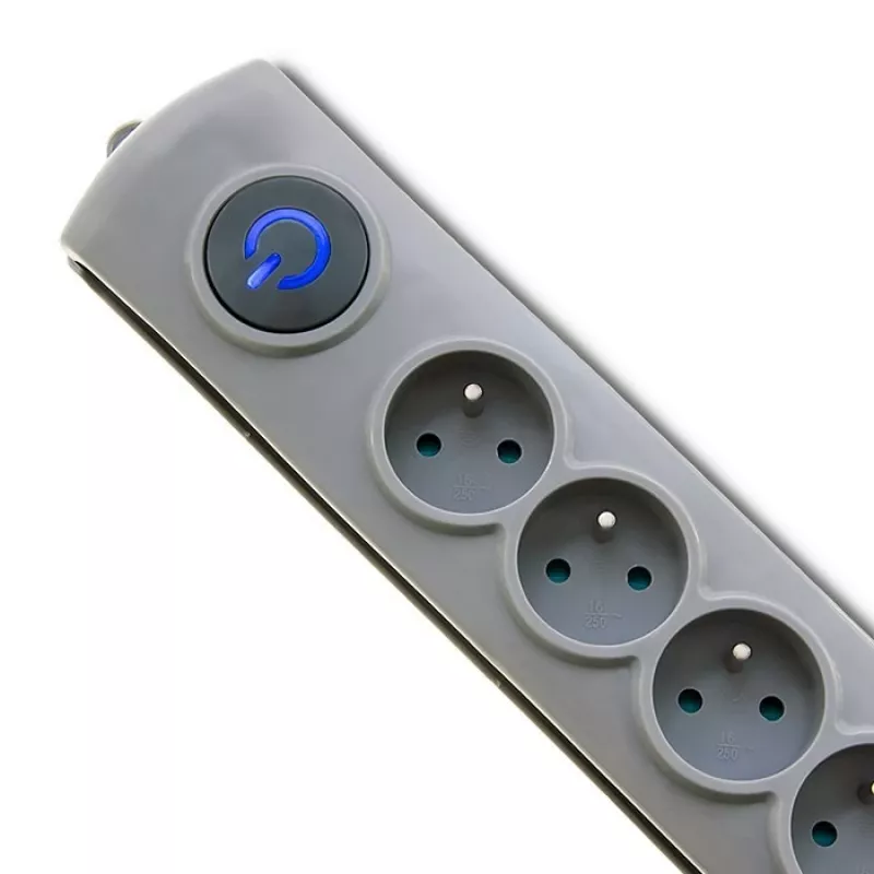 Protector de sobretensión Qoltec 50165 gris 6 tomas AC 230 V 1,8 m