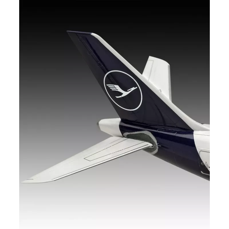 Maqueta de plástico avión REVELL Airbus A330-300 Lufthansa escala 1:144