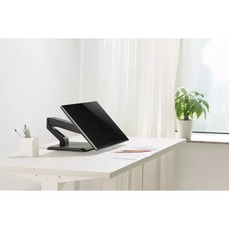 Soporte de sobremesa para pantalla táctil totalmente articulado GEMBIRD MS-D1ST-01 para pantallas de 17–32 pulgadas, negro, VESA 75x75–100x100, carga máxima 10 kg