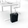 Destructora de papel REXEL Secure X8 — corte cruzado P-4, 4x40 mm, capacidad 8 hojas, depósito 14 l, negra