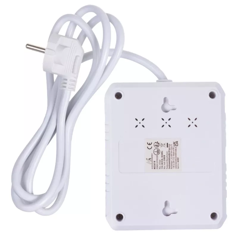 Regleta MACLEAN MCE387 W — 2 tomas de corriente, 3×USB A, 110–240 V, 2500 W, cable de 1,5 m, blanca