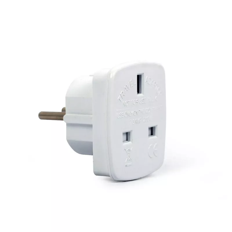 Gembird Cablexpert a-AC-UKEU-001 - fuente de alimentación - conector macho (S) a conector hembra (W) - blanco - Reino Unido, Europa (a-AC-UKEU-001)
