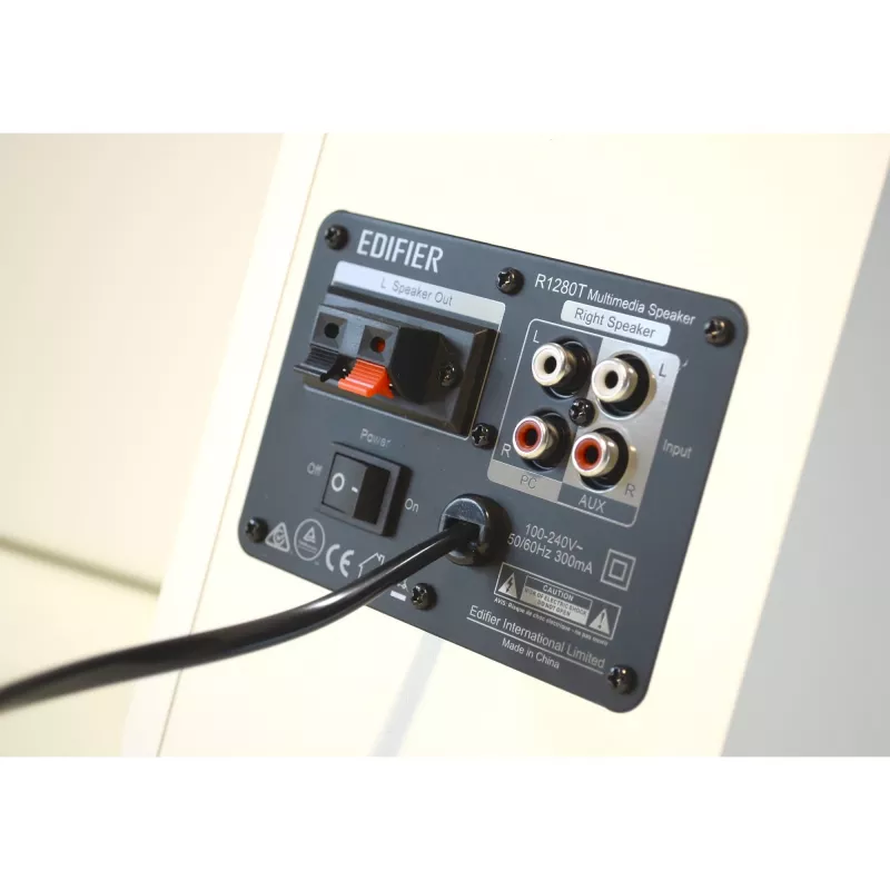 Edifier Altavoces activos Studio R1280T 2.0 blanco/plata venta al por menor - Altavoces activos - Altavoces activos