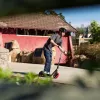 Patinete Razor A5 Lux — aluminio, ruedas de poliuretano de 20 cm, plegable, altura ajustable, carga máx. 100 kg, negro