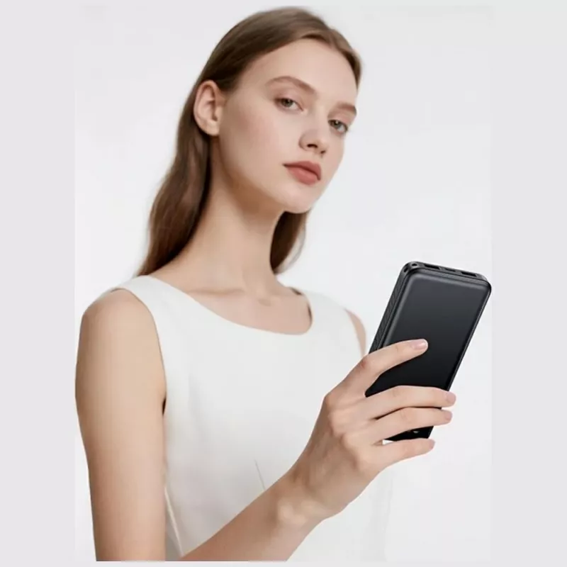 Batería externa usams PB83 10000mAh PD 2×USB-A USB-C blanca