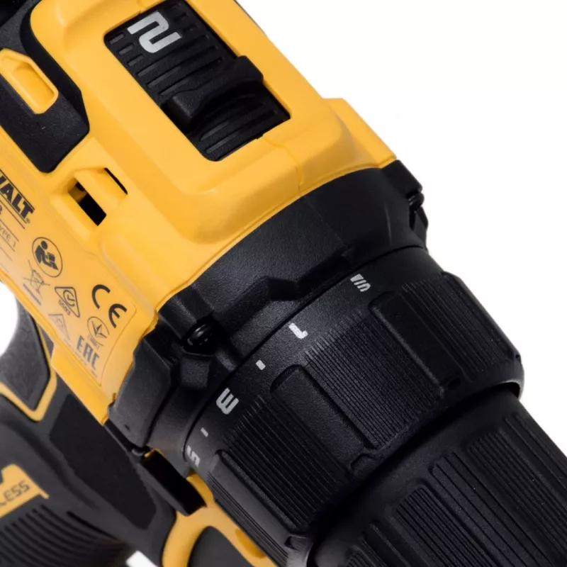 Taladro atornillador a batería DCD708D2T, 18 voltios amarillo/negro, 2x batería Li-Ion 2,0 Ah, en caja TSTAK