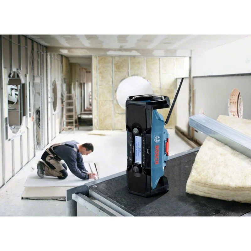 Bosch GPB 18V-2 SC Professional radio de obra negro, azul
