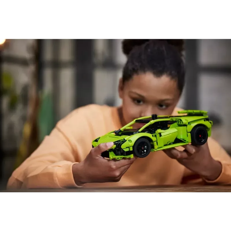 LEGO Technic Set de construcción Lamborghini Huracán Tecnica a escala 1:10, 806 piezas, edad 9+