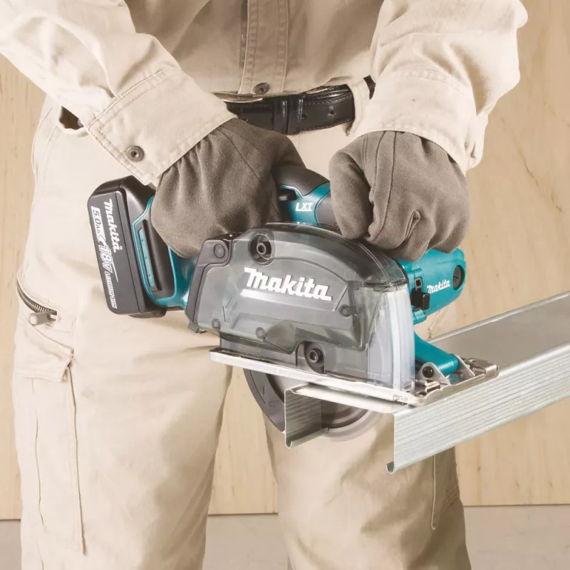 Sierra circular portátil Makita DCS552RTJ 13,6 cm negro, menta 3600 rpm