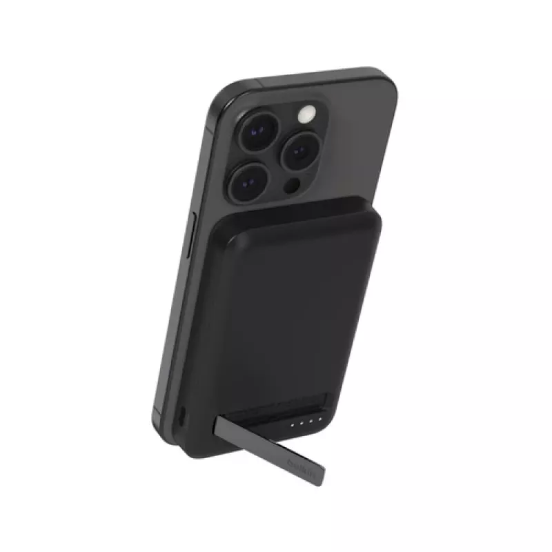 Batería externa portátil Belkin BoostCharge Pro 5K Qi2 15W