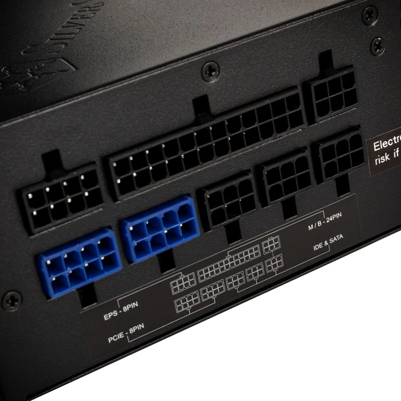 SilverStone SFX Series SX700-LPT - V1.1 - Fuente de alimentación (interna) - ATX12V 2.4/ EPS12V / SFX-L - 80 PLUS Platinum - AC 120/230 V - 700 Watt - PFC activo - Negra