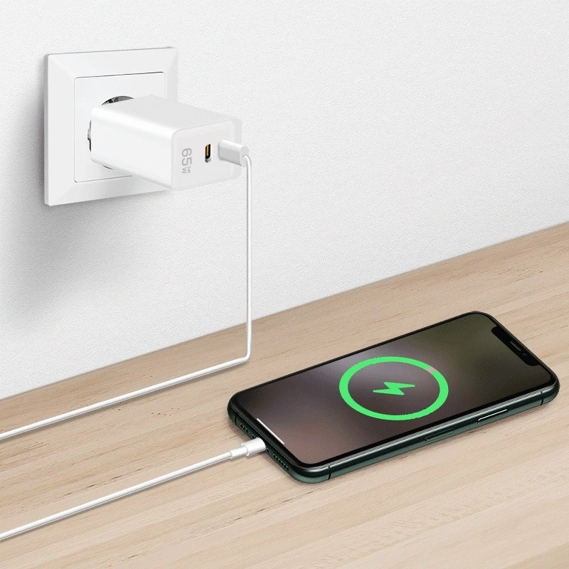 Adaptador de toma USB doble 65W, 2xUSB-C, blanco
