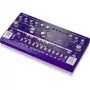 Sintetizador de bajo Behringer TD-3-GP morado — línea de bajo analógica con secuenciador integrado