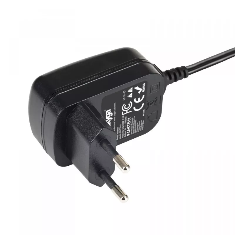 Fuente de alimentación universal Akyga AK-TB-11 9 V / 1 A, 9 W, conector de 5,5 x 2,1 mm, 1,5 m